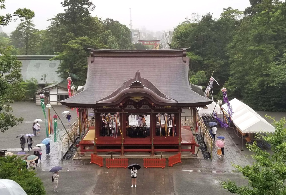 鶴岡八幡宮 七夕祭り 舞殿の様子