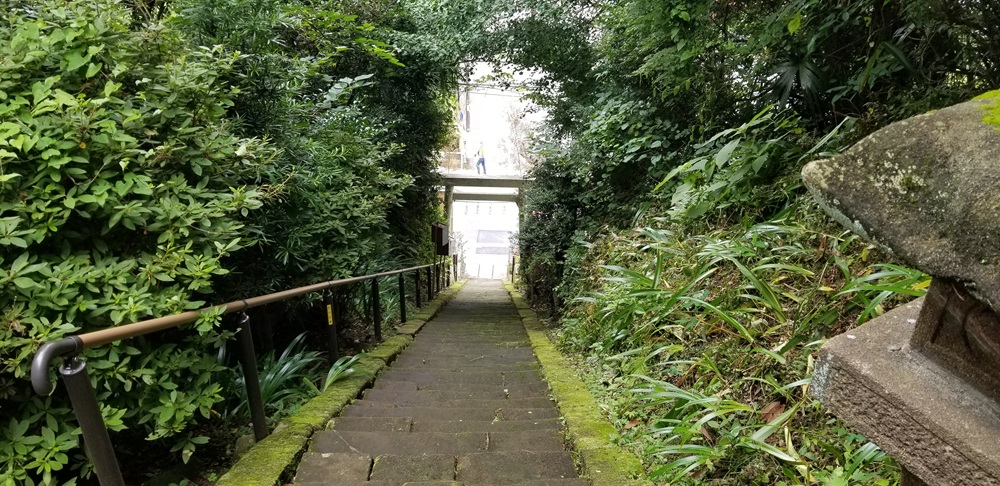 山ノ内　第六天社　階段