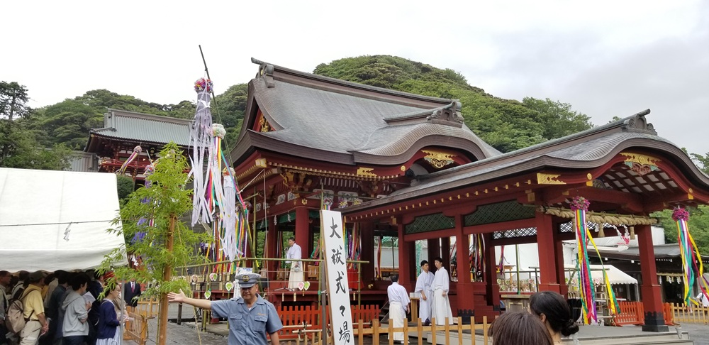 鶴岡八幡宮　舞殿