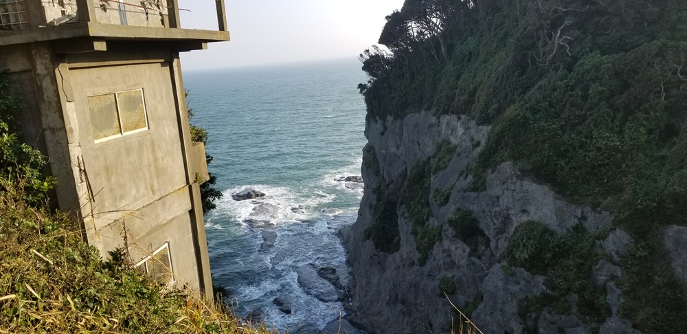 江の島から見た海岸沿い 夕方