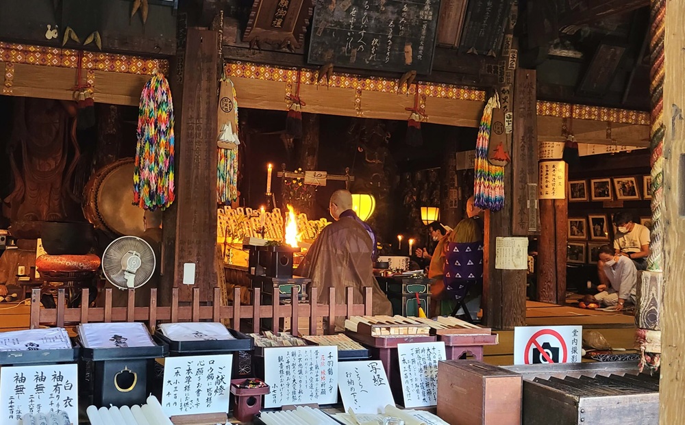 杉本寺 四万六千日