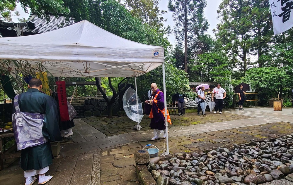 杉本寺 大法要 地蔵堂