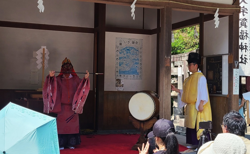 銭洗弁財天宇賀福神社 鎌倉神楽 剣舞