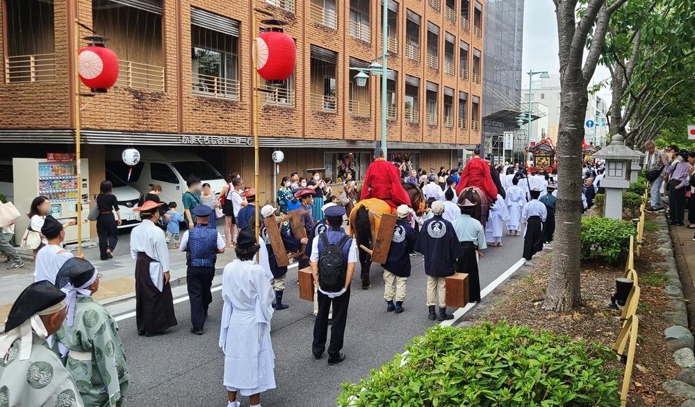 若宮大地を歩く