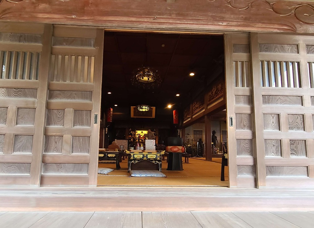 青蓮寺 本堂