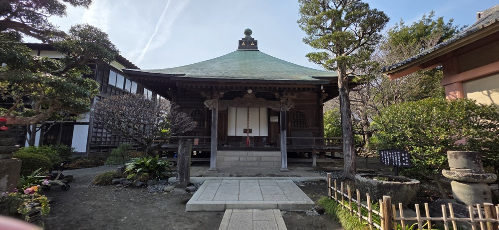 極楽寺本堂